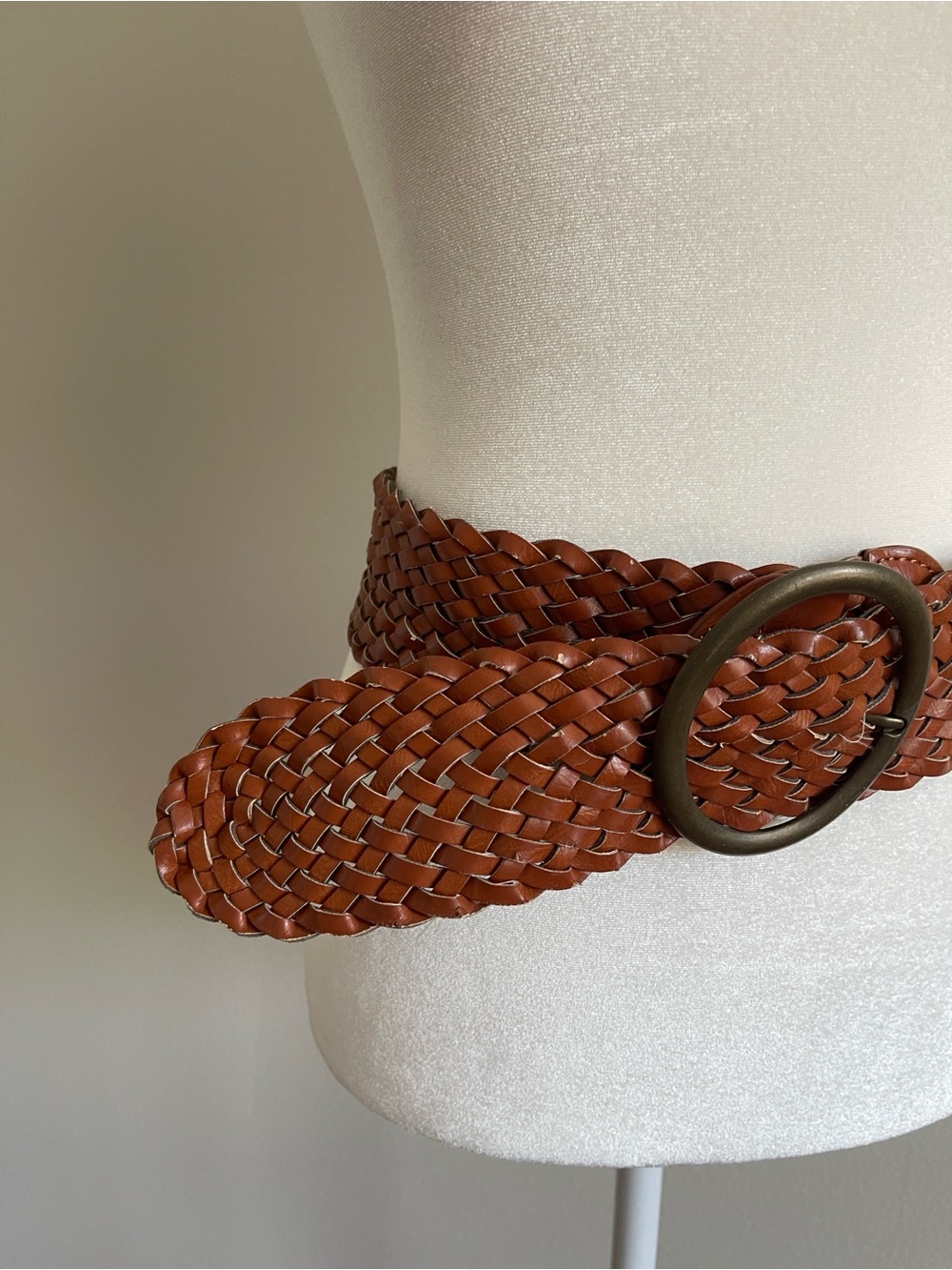 Wide Braided Leather Belt with Round Buckle - Brown - Picture 3 of 6